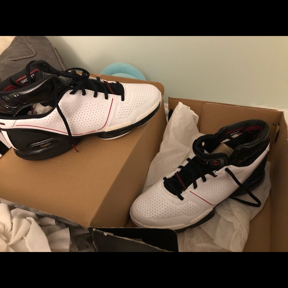 Adizero Rose 1